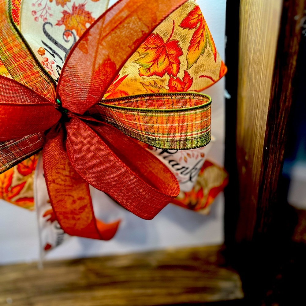 Fall bow